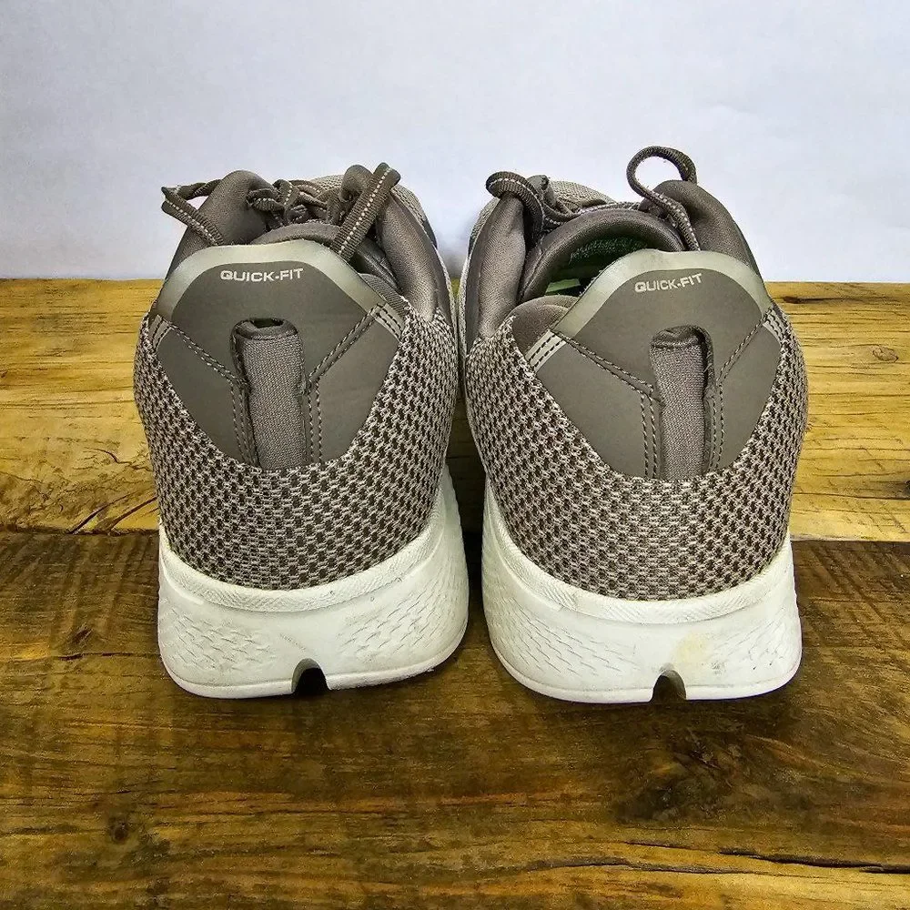 Skechers GOGA MAX / GOWALK 4 Size 13 Taupe (Brown)
